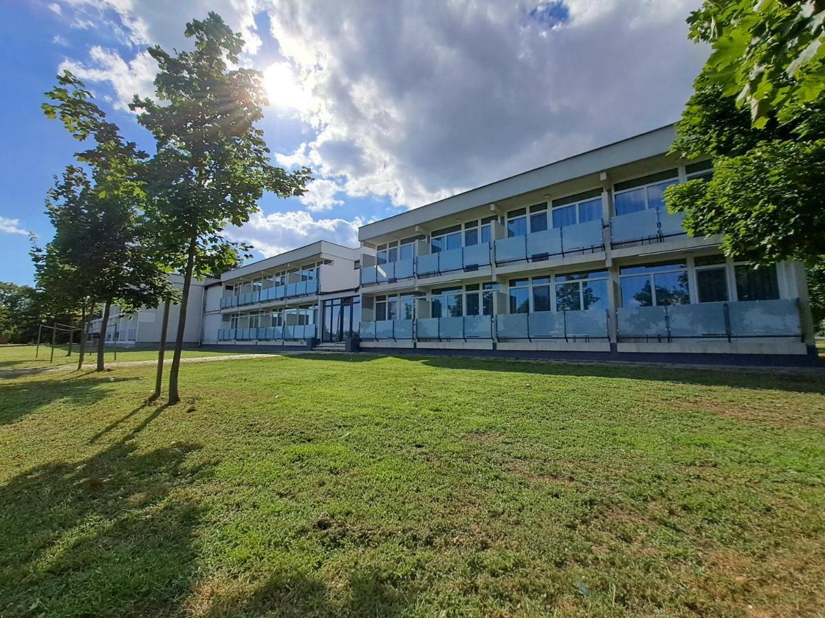 Partside Balatonfuered Leilighet Eksteriør bilde